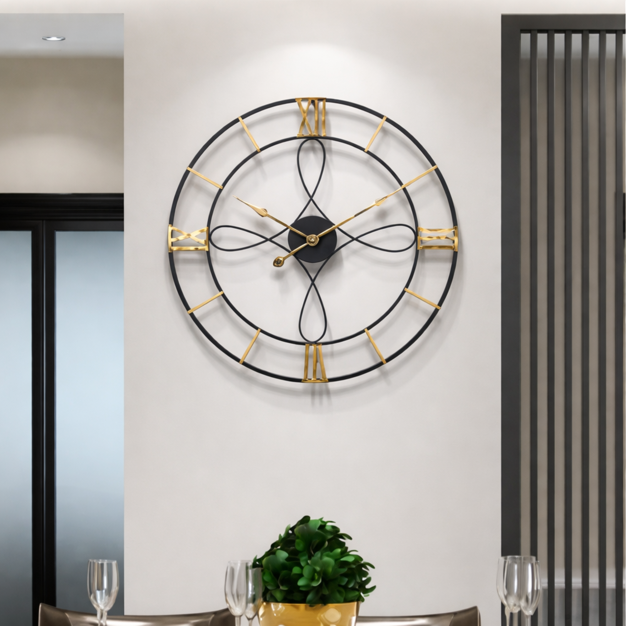 Grande Horloge murale design fer forgé ORBIS 60 cm Noir et Or